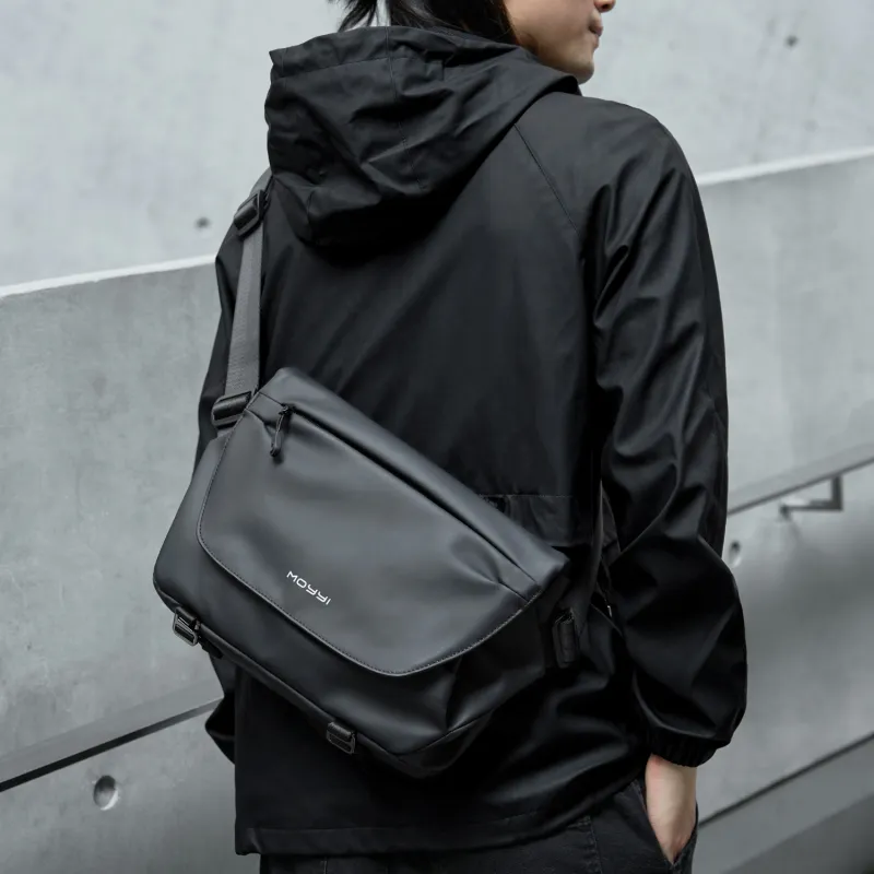 MOYYI PVC Shoulder Bag Large Size Men's Black-2