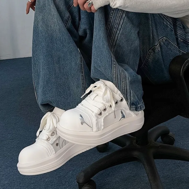 CISSTEG Slip Resistant Shock Absorbers Low Top Skateboard Shoes Unisex White Black-7