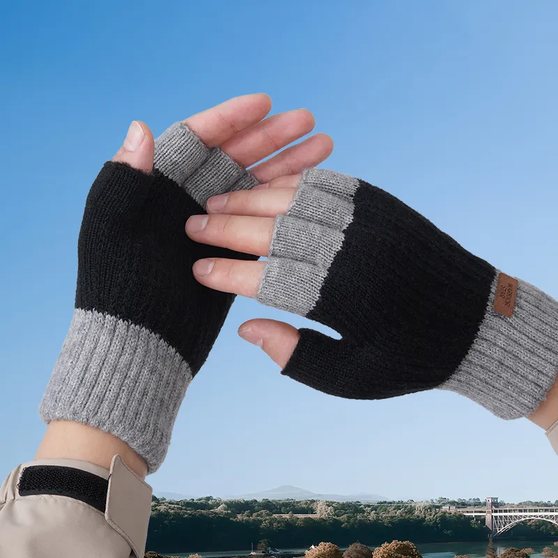 Warrior Knitted Fabric Knit Gloves Unisex-1