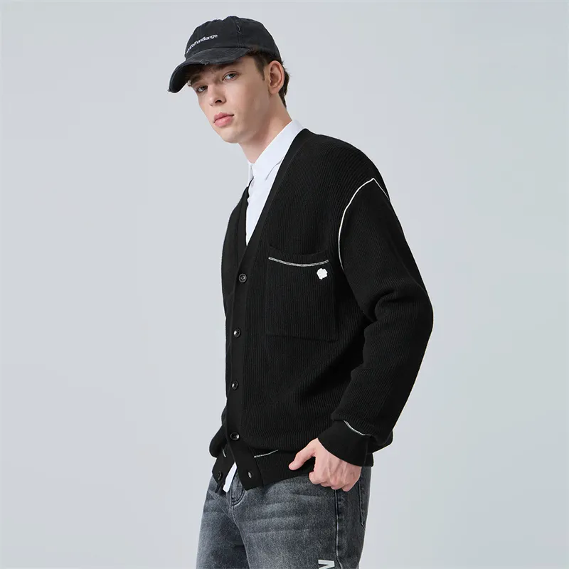 FAIRWHALE Sweaters Unisex 001 Black-4