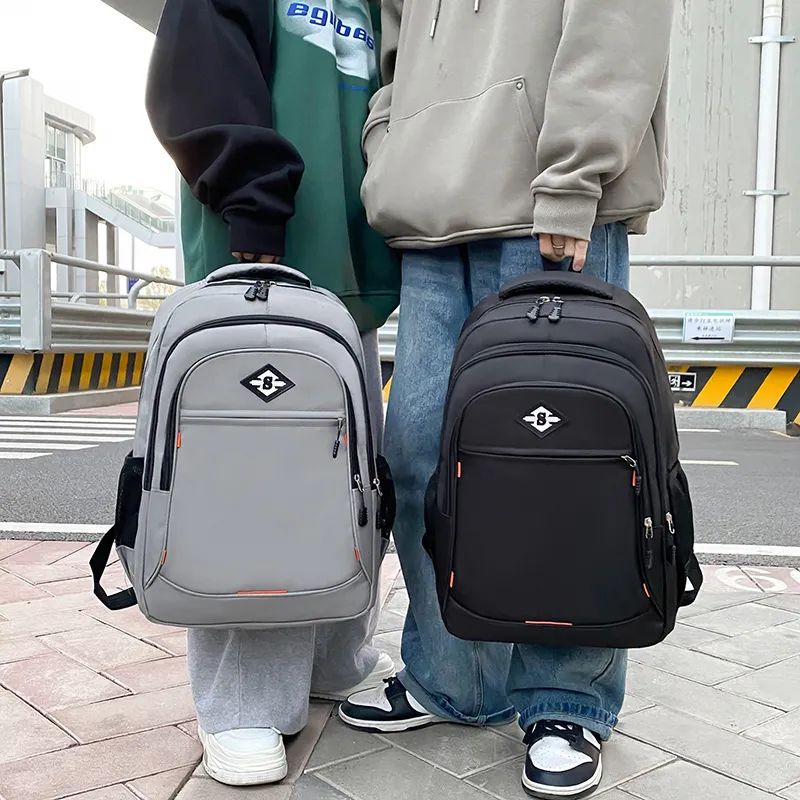 Venerable Brahma Nylon Backpack Regular Unisex Gray/Black/Green/Blue-3