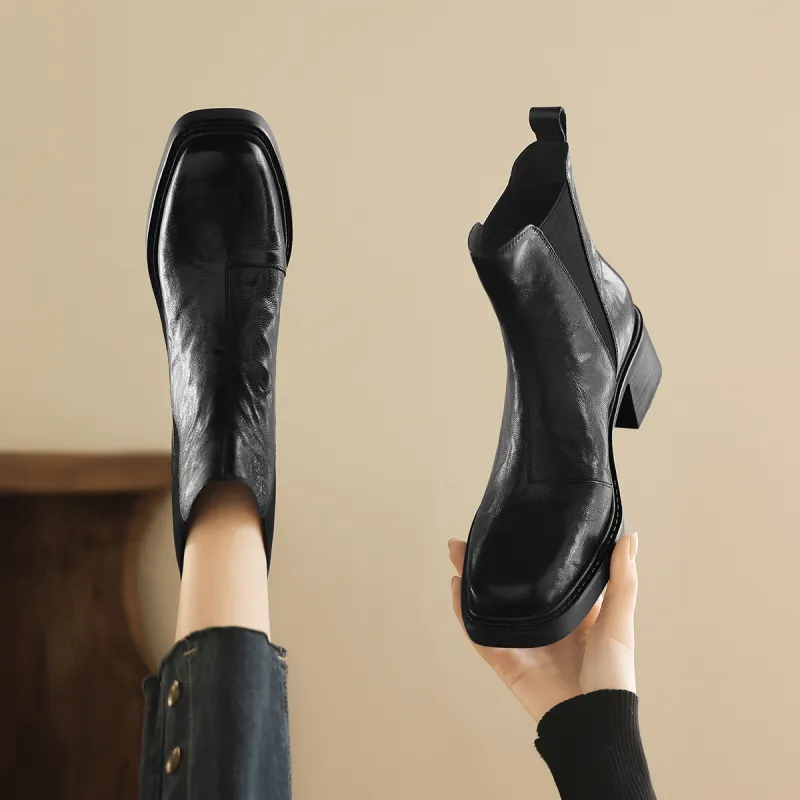Safiya Short Chelsea Boots Women's-5