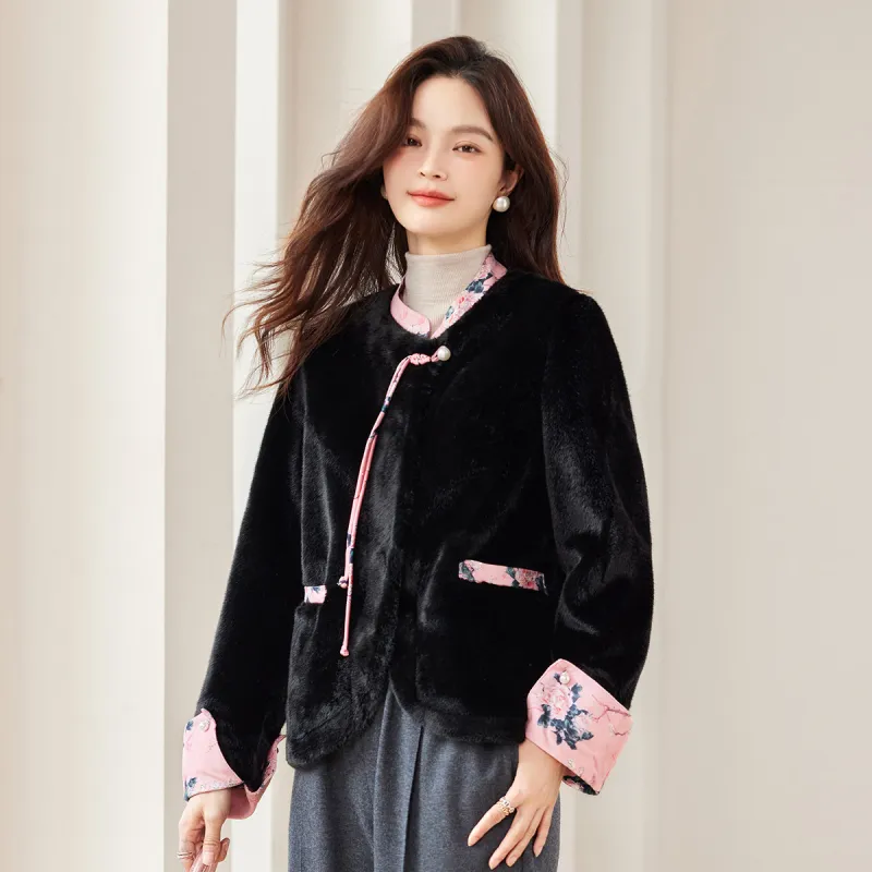 CARBAMMI Velvet feel Coat Women's Black-6