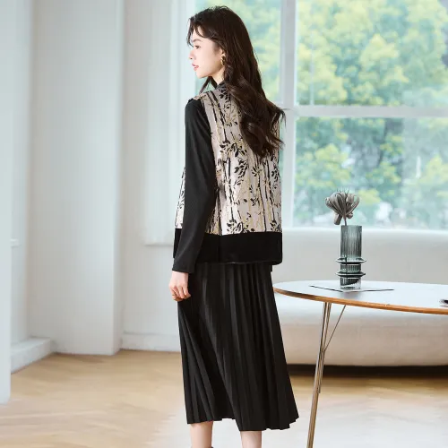 CARBAMMI Two Piece Skirt Sets Women's