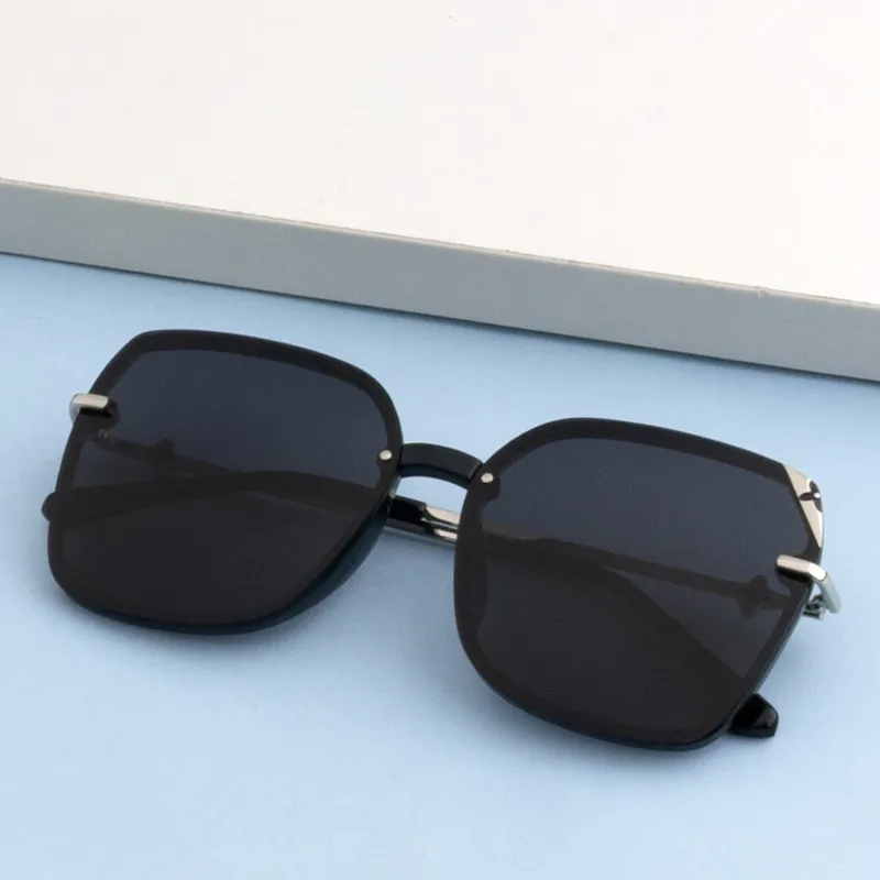 Gameking Square Sunglasses Unisex-2