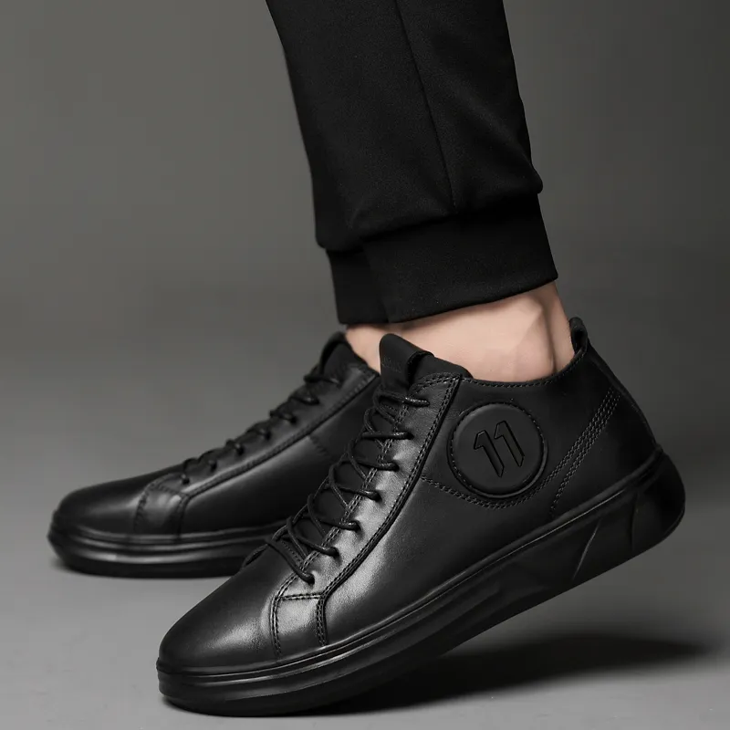 Qiandongmeili Mid Top Skateboard Shoes Unisex Black-2