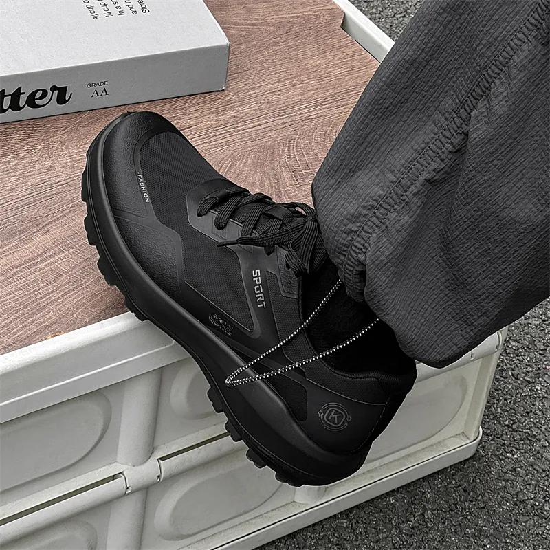 Qiandongmeili Breathable Wear Resistant Cushioning Height Increasing Low Top Casual Shoes Men's Black-2