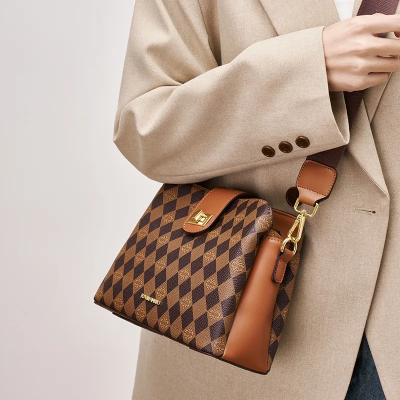 Joy&Mario PVC Fashion Minimalist Style Casual Commute Bag Regular Women's Khaki/Caramel Coffee-8