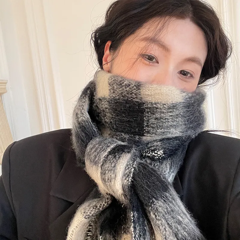 Joy&Mario Knit Scarves Unisex-3