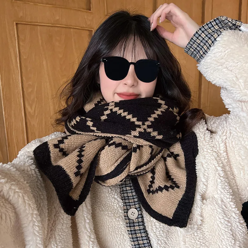 Joy&Mario Acrylic Knit Scarves Unisex Black & Brown-2