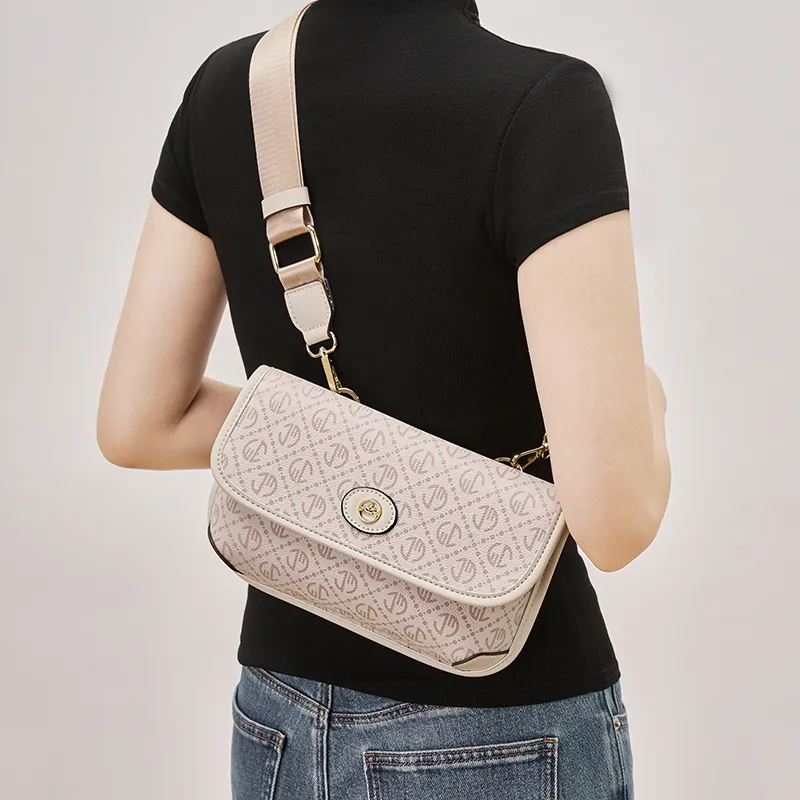 Joy&Mario PVC Shoulder Bag Regular Women's Ecru/Rock Brown/Coffee-3