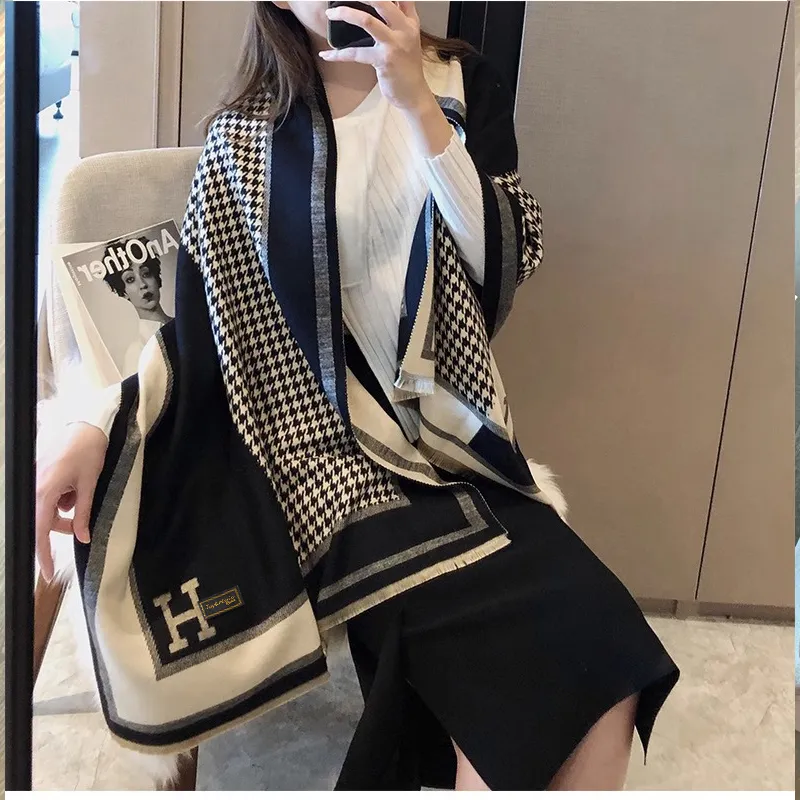 Joy&Mario Polyester Knit Scarves Unisex-2