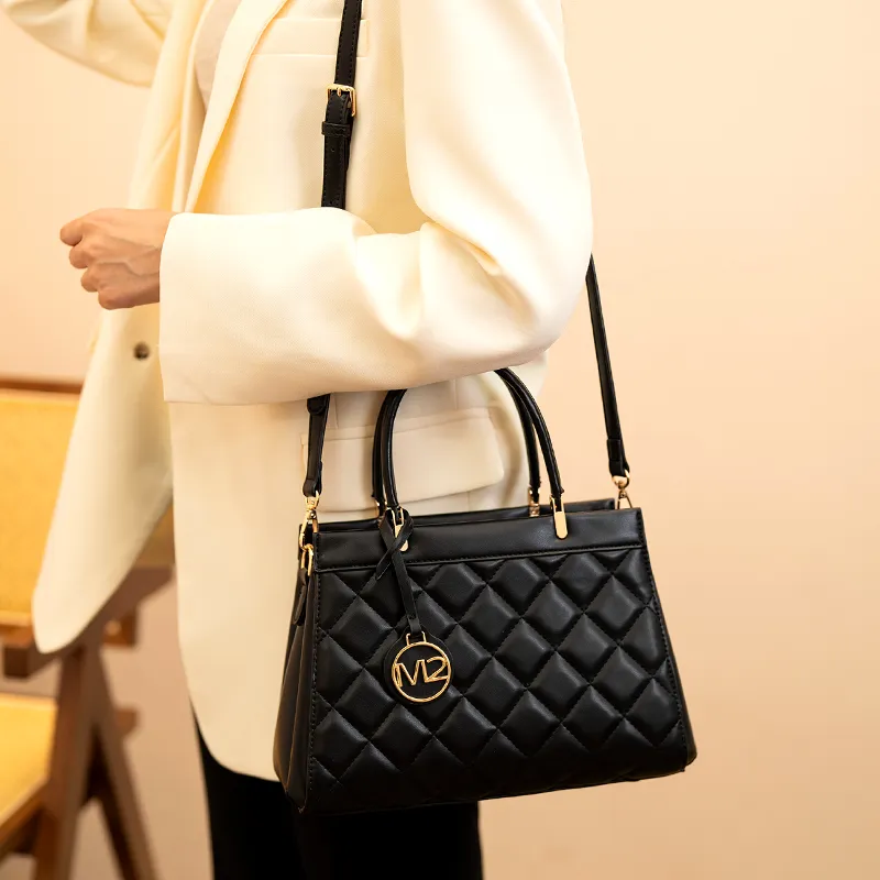 Vigno Synthetic Leather One Shoulder Handbags Regular Women's Black-5