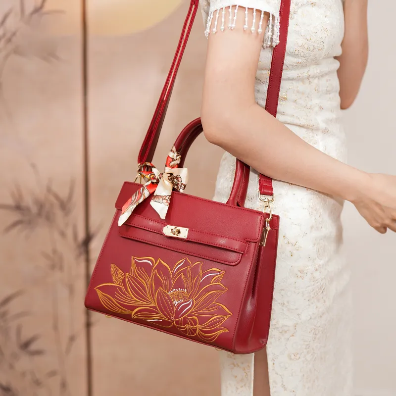 Vigno Synthetic Leather Shoulder Bag Crossbody Bag Handbag Medium Size Women's Red-21