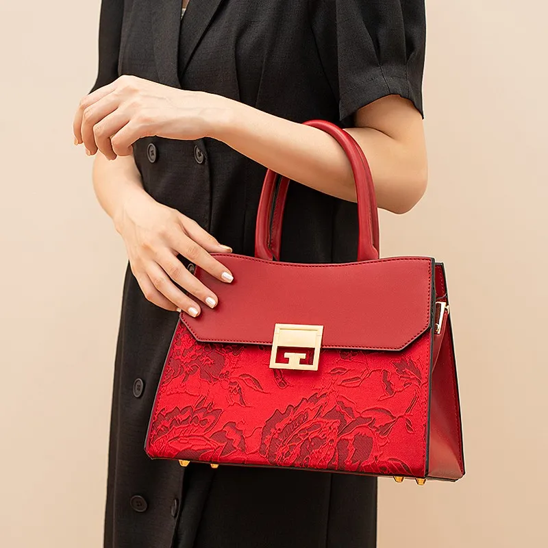 Vigno Synthetic Leather Handbag One Shoulder Crossbody Medium Size Women's Red-5