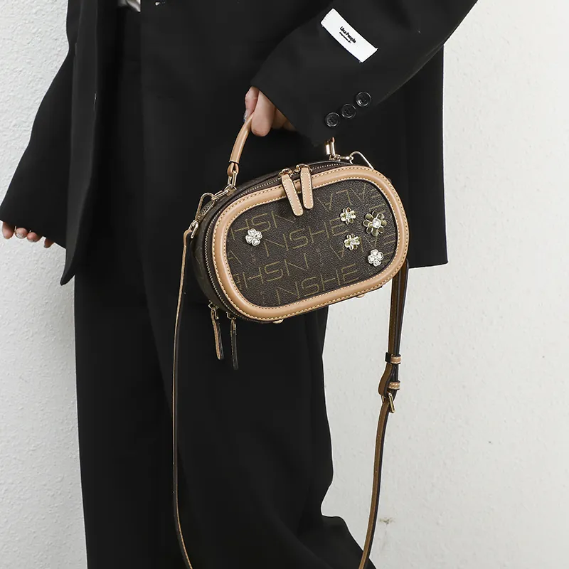 Vigno Synthetic Leather Shoulder Bag Crossbody Bag Handbag Regular Women's Brown/Ecru/Coffee-16