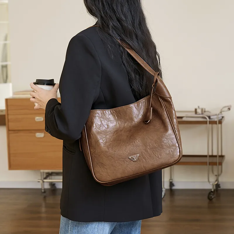 JOSINY Synthetic Leather Shoulder Bag Women's Black/Brown-6