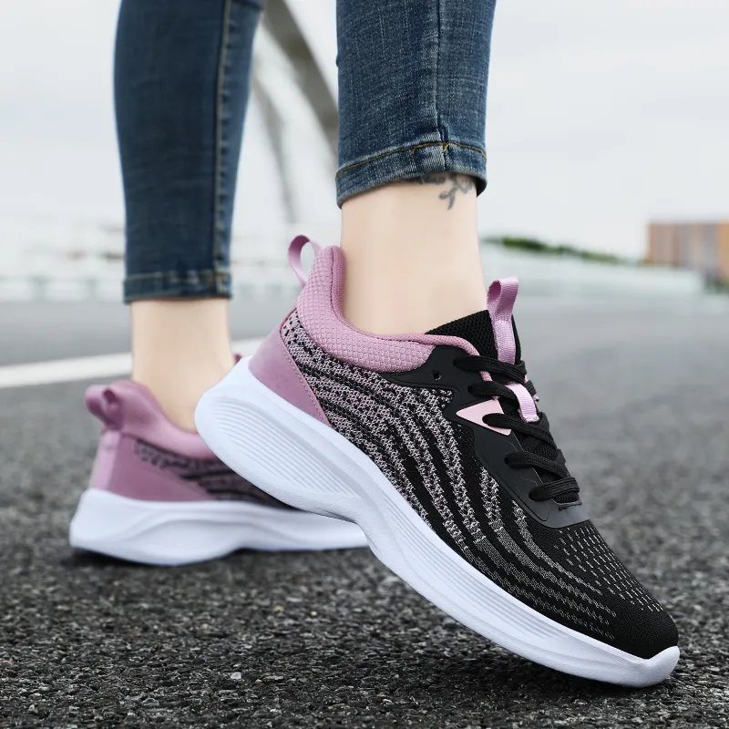 Peter Pan Low-Top Running Shoes Men's-8