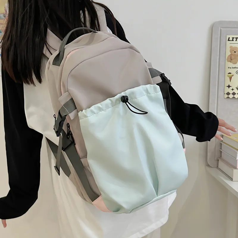 KAMLUI Nylon Backpack Regular Unisex Red/Green/Khaki-15