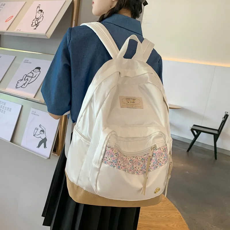 KAMLUI Nylon With Reverse Fabric Backpacks Backpack Regular Unisex White/Black-7