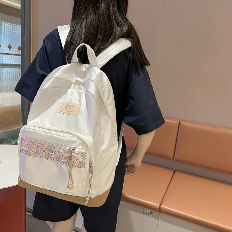 KAMLUI Nylon With Reverse Fabric Backpacks Backpack Regular Unisex White/Black-13