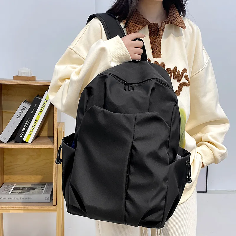 KAMLUI Nylon Backpack Regular Unisex White/Gray/Black/Red-19