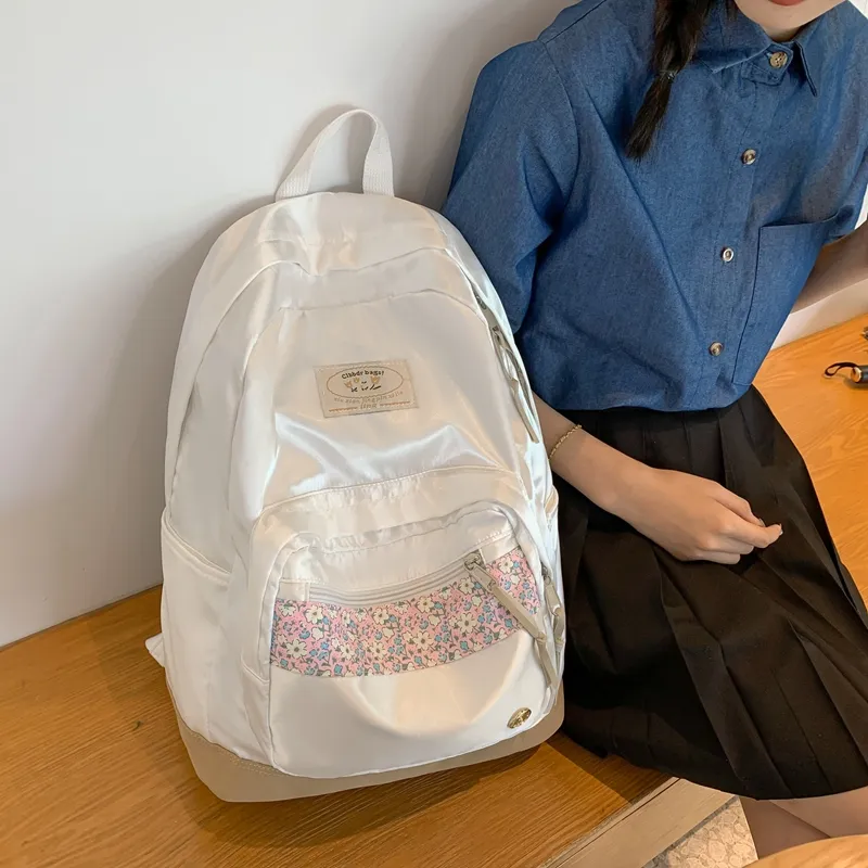 KAMLUI Nylon With Reverse Fabric Backpacks Backpack Regular Unisex White/Black-1