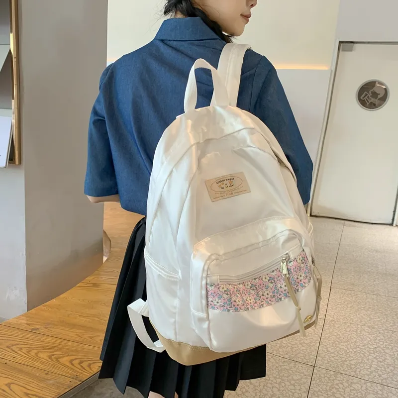 KAMLUI Nylon With Reverse Fabric Backpacks Backpack Regular Unisex White/Black-2