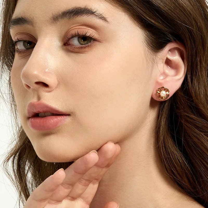 Bezzo 925 Silver Pearls Stud Earrings Women's Gold-4