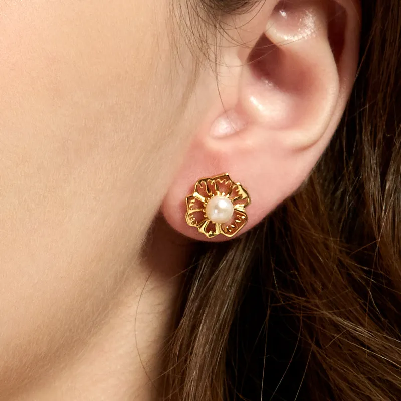 Bezzo 925 Silver Pearls Stud Earrings Women's Gold-1