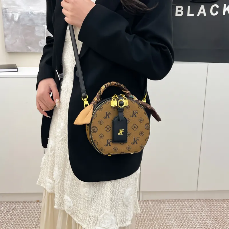 BLAKE FLEETO PU Handbag Regular Women's-23