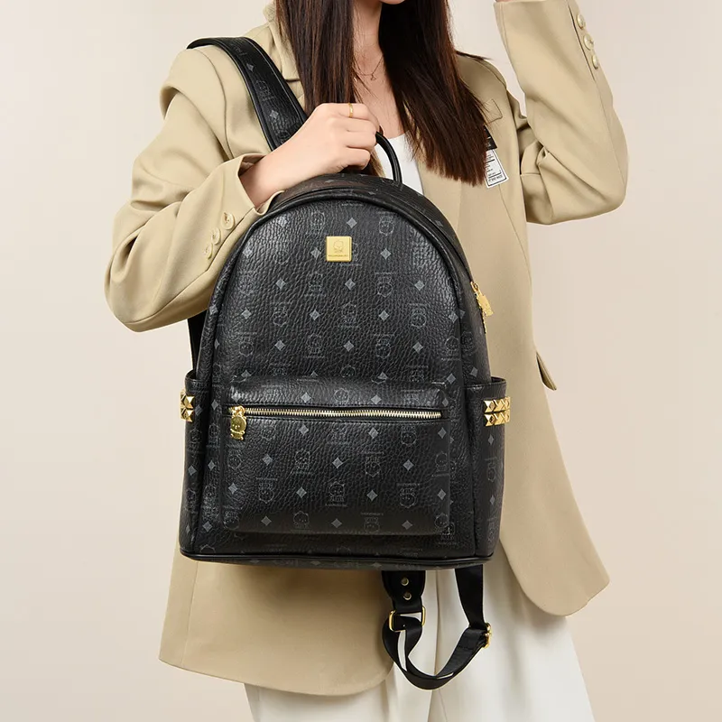 BLAKE FLEETO Abrasion Resistant Fabric Backpack Large Size Women's Multicolor-3