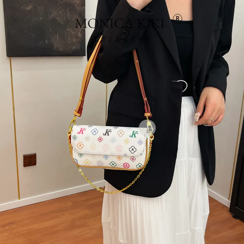 BLAKE FLEETO PU Shoulder Bag Women's White-1