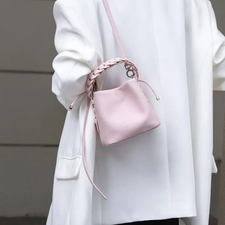 BLAKE FLEETO Top Grain Cow Leather Bucket Bag Twisted Basket Bag Handbag Women's Multicolor-12