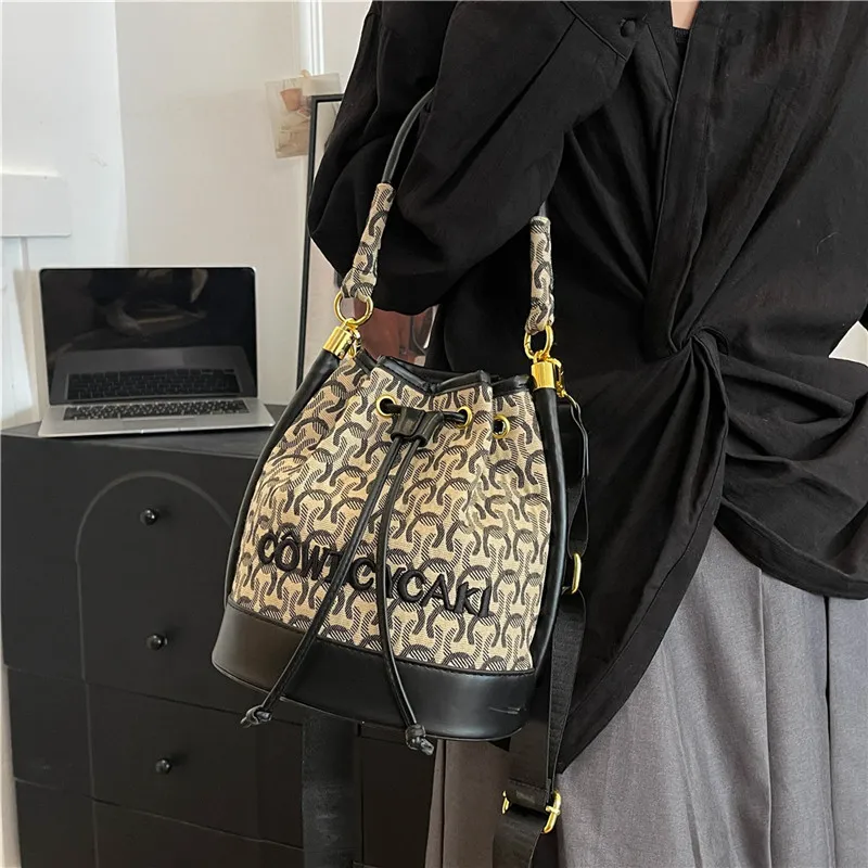 BLAKE FLEETO PU Bucket Bags Shoulder Bags Women's Multicolor-9