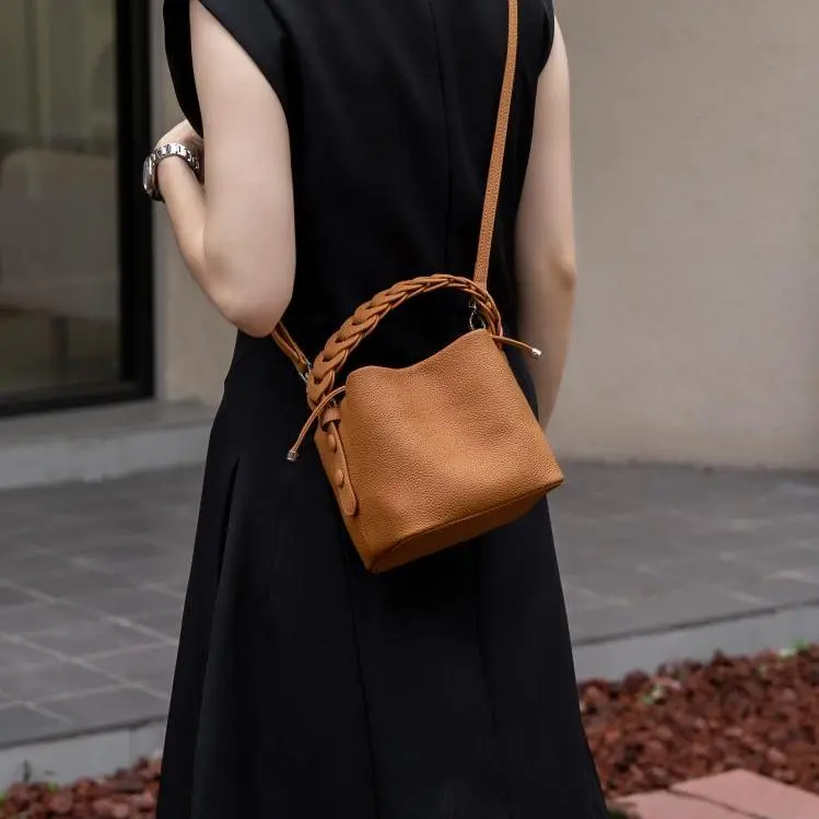 BLAKE FLEETO Top Grain Cow Leather Bucket Bag Twisted Basket Bag Handbag Women's Multicolor-6