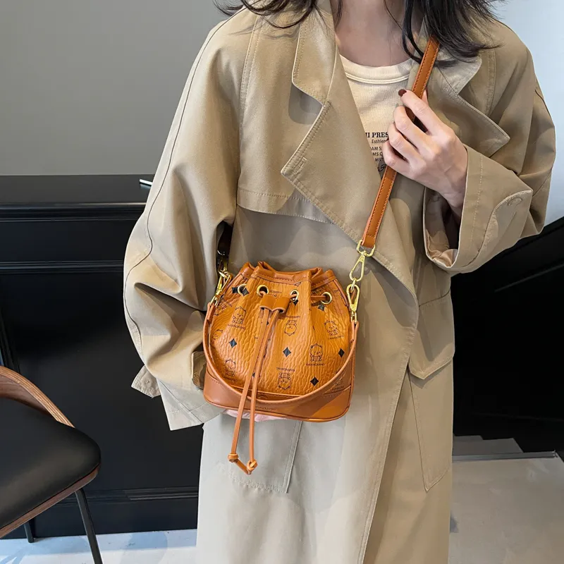 BLAKE FLEETO PU Bucket Bag, Crossbody, One Shoulder Handbag Women's Multicolor-4