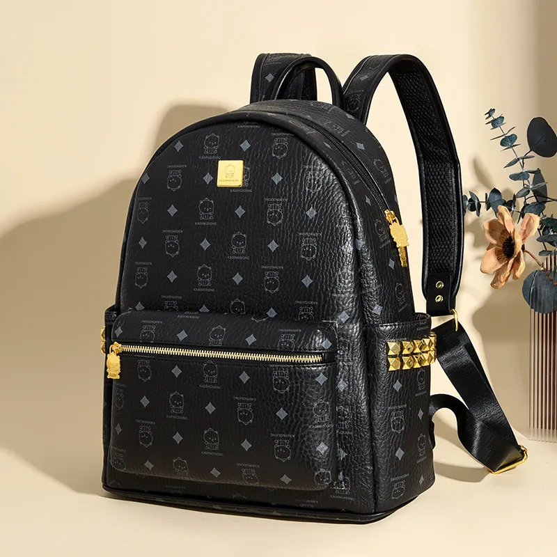 BLAKE FLEETO Abrasion Resistant Fabric Backpack Large Size Women's Multicolor-1