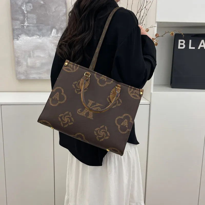 BLAKE FLEETO PU Shoulder Bag, Handbag Women's Brown-1