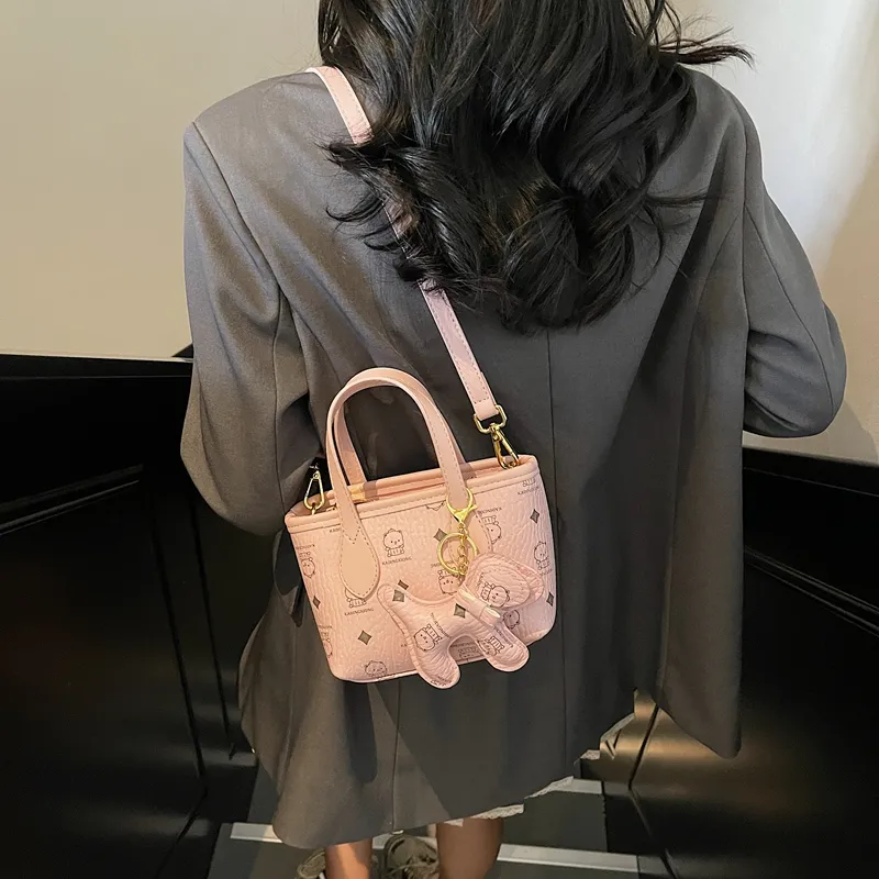 BLAKE FLEETO PU Portable Crossbody Bag Shoulder Bag Regular Women's Girly Pink/Beige Brown/Dark Brown-1