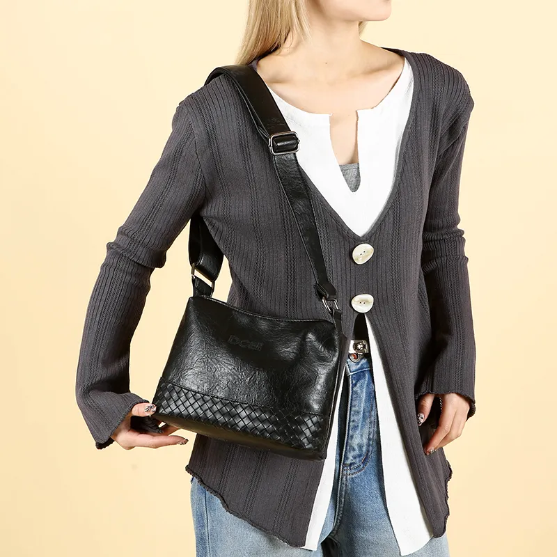 BLAKE FLEETO PU Shoulder Bag Women's Multicolor-4