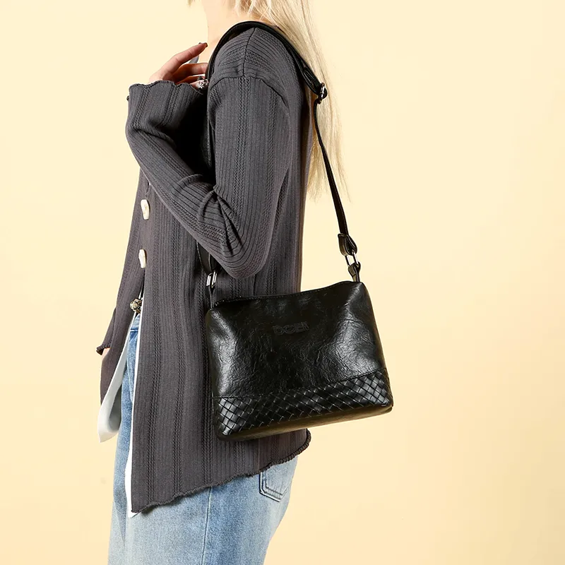BLAKE FLEETO PU Shoulder Bag Women's Multicolor-3