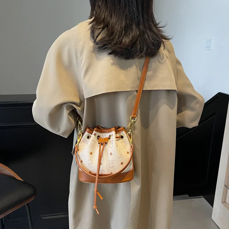 BLAKE FLEETO PU Bucket Bag, Crossbody, One Shoulder Handbag Women's Multicolor-14