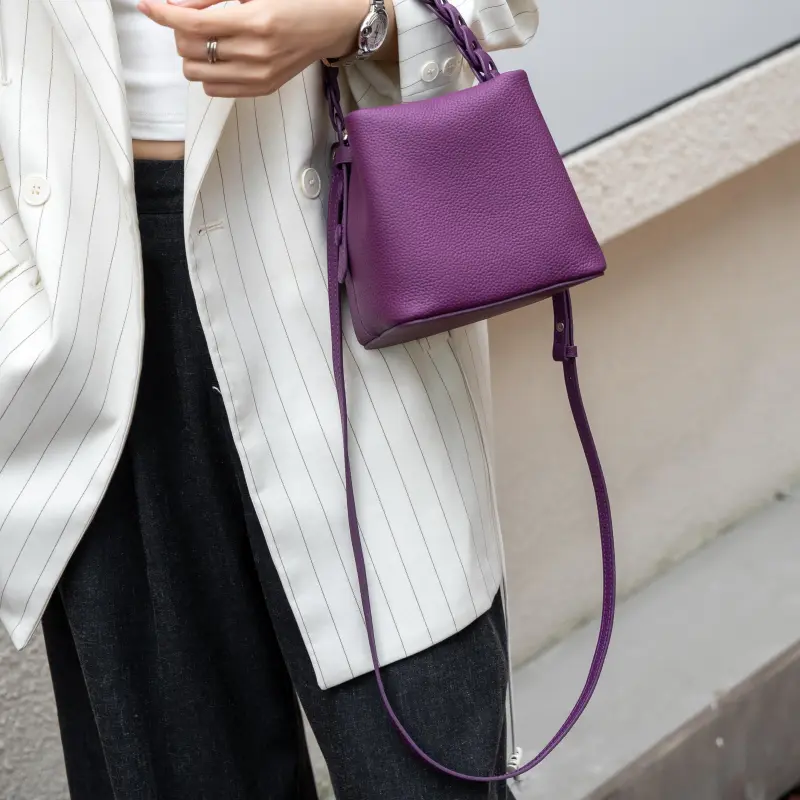 BLAKE FLEETO Top Grain Cow Leather Bucket Bag Twisted Basket Bag Handbag Women's Multicolor-15