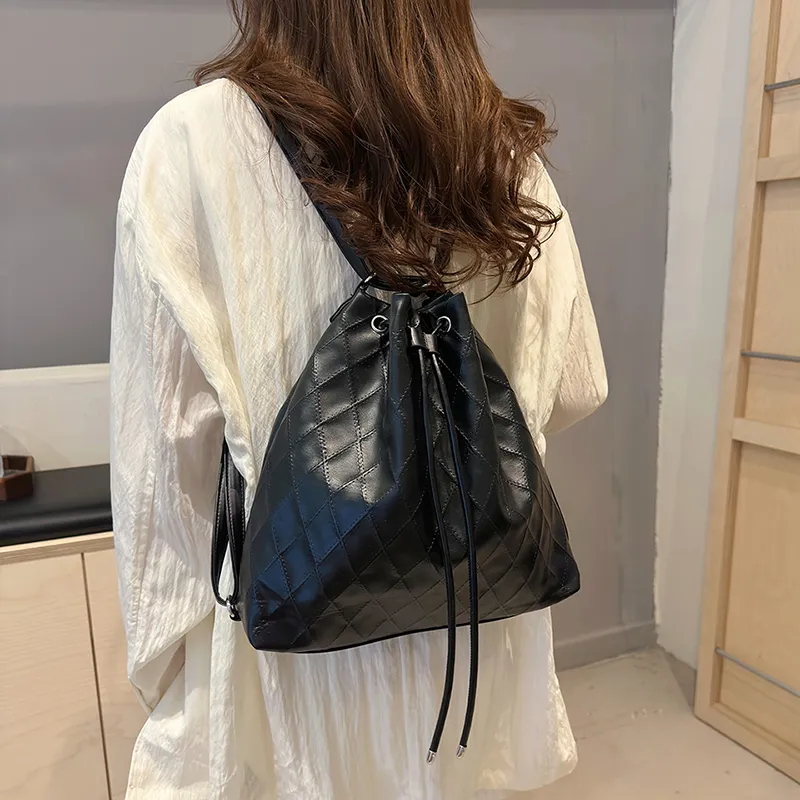 BLAKE FLEETO PU Bucket Bag Backpack Shoulder Bag Women's Multicolor-21