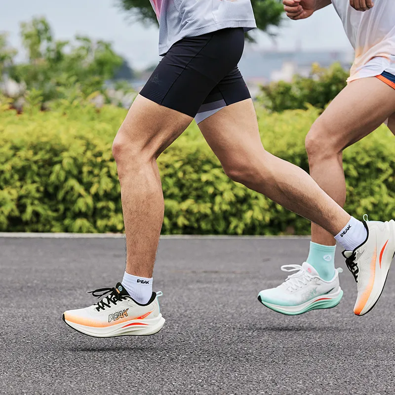 PEAK Cushioned Wear-Resistant Lightweight Slip-Resistant Running Shoes Men's Super-Light White Orange-9