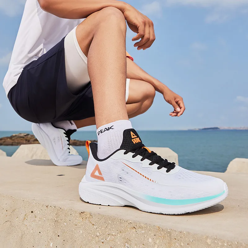 PEAK Qingyi Cushioning Wear-Resistant Coverage Rebound Lightweight Low-Top Running Shoes Men's White Green Orange-8