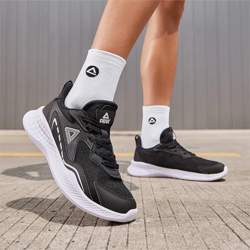 PEAK Cushioning Abrasion Resistant Breathable Slip Resistant Low Top Running Shoes Women's Black Baymax-8