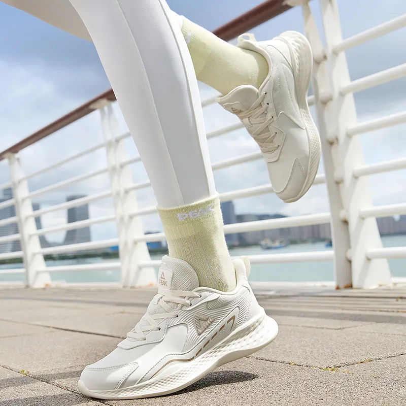 PEAK Cushioned Wear Resistant Breathable Slip Resistant Low Top Running Shoes Women's Beige White Green-9