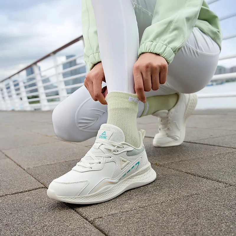 PEAK Cushioned Wear Resistant Breathable Slip Resistant Low Top Running Shoes Women's Beige White Green-7